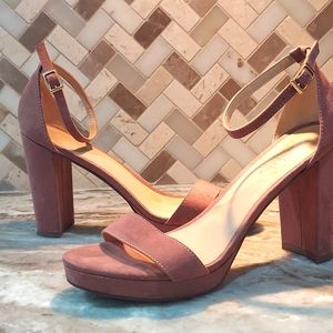 Charlotte Russe womens size 8 heel